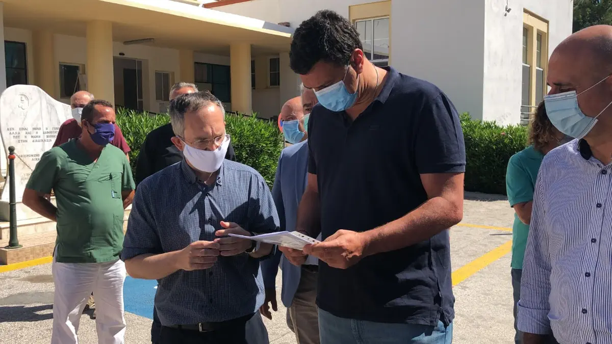 Λέρος: Στο νοσοκομείο Λέρου ο Βασίλης Κικίλιας: «Θέλουμε το νησί να έχει ένα ασφαλές και καλό καλοκαίρι»