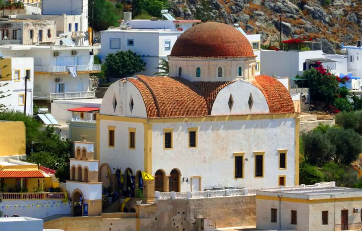 Λέρος: Ανακοίνωση τέλεσης Θείας λειτουργίας για τους υποψήφιους μαθητές των πανελληνίων εξετάσεων