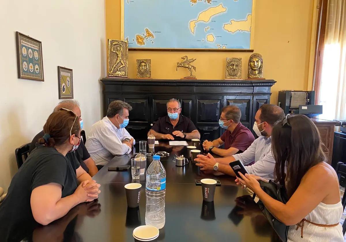 Πρωτοβουλία και τεκμηριωμένη παρέμβαση του Μάνου Κόνσολα για την επαναλειτουργία της ΔΟΥ Καλύμνου