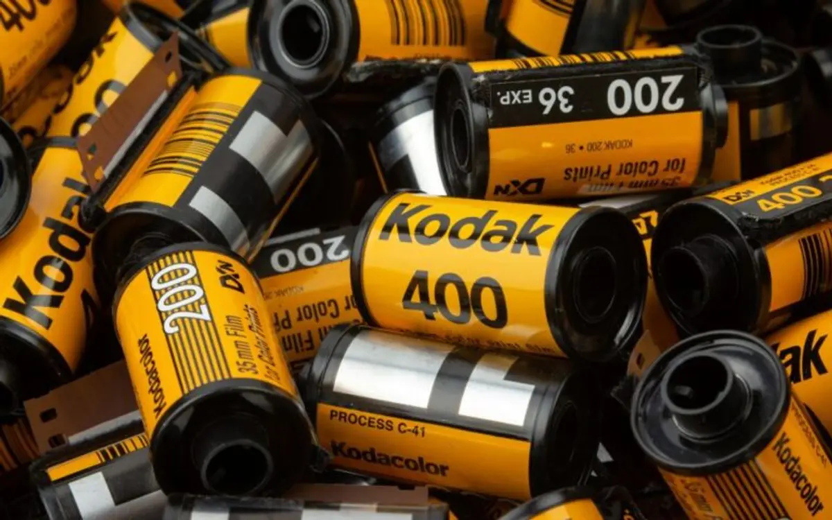 Πώς «αυτοκτόνησε» η Kodak: Ξεκίνησε μόνη της την ψηφιακή επανάσταση που την χρεοκόπησε