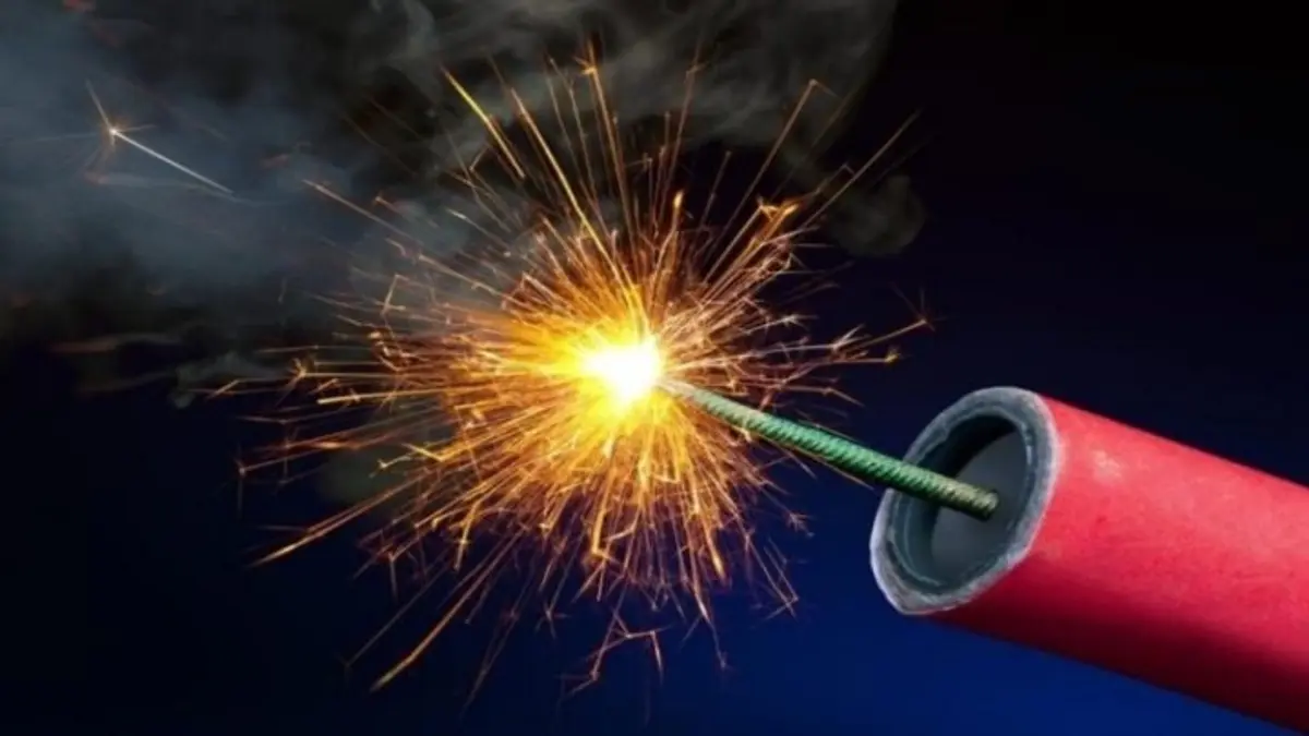 Ακρωτηριάστηκε από κροτίδα 13 χρονο αγόρι από τη Σύμη που στέκονταν με τον πατέρα του στην Ανάσταση