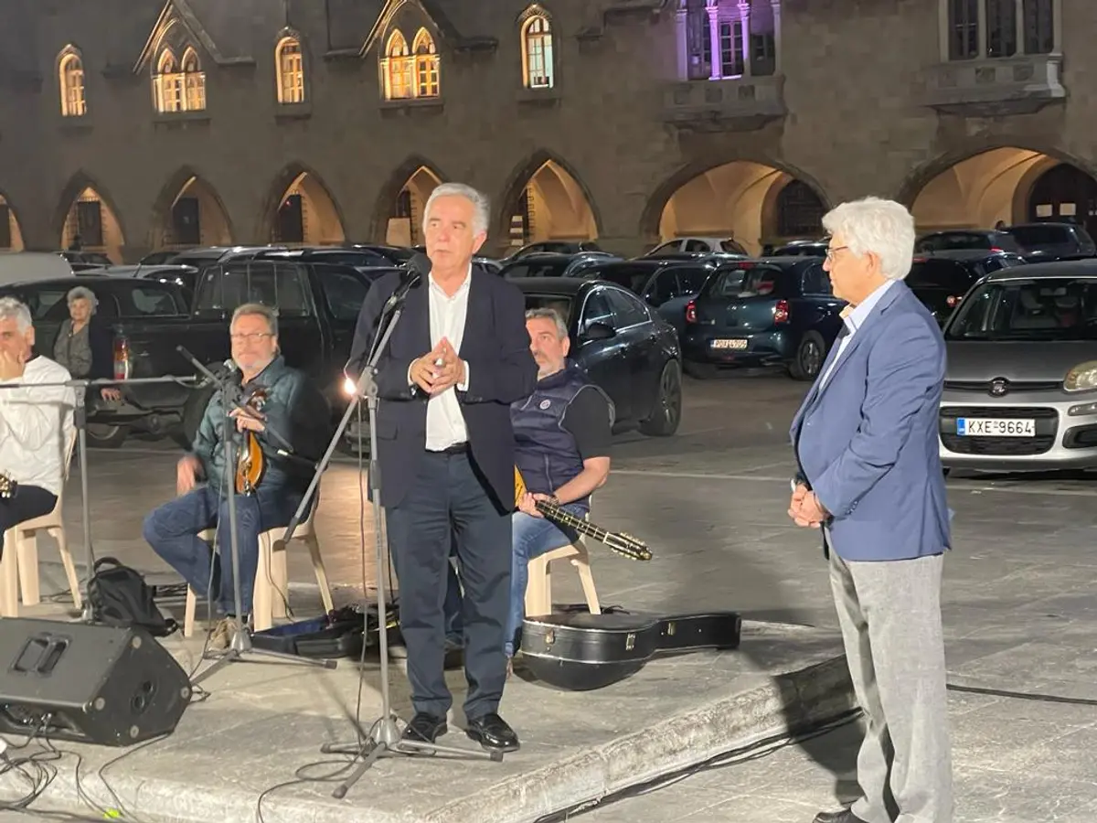 Στη Σύμη και Ρόδο περιόδευσε ο Βασίλης Α. Υψηλάντης