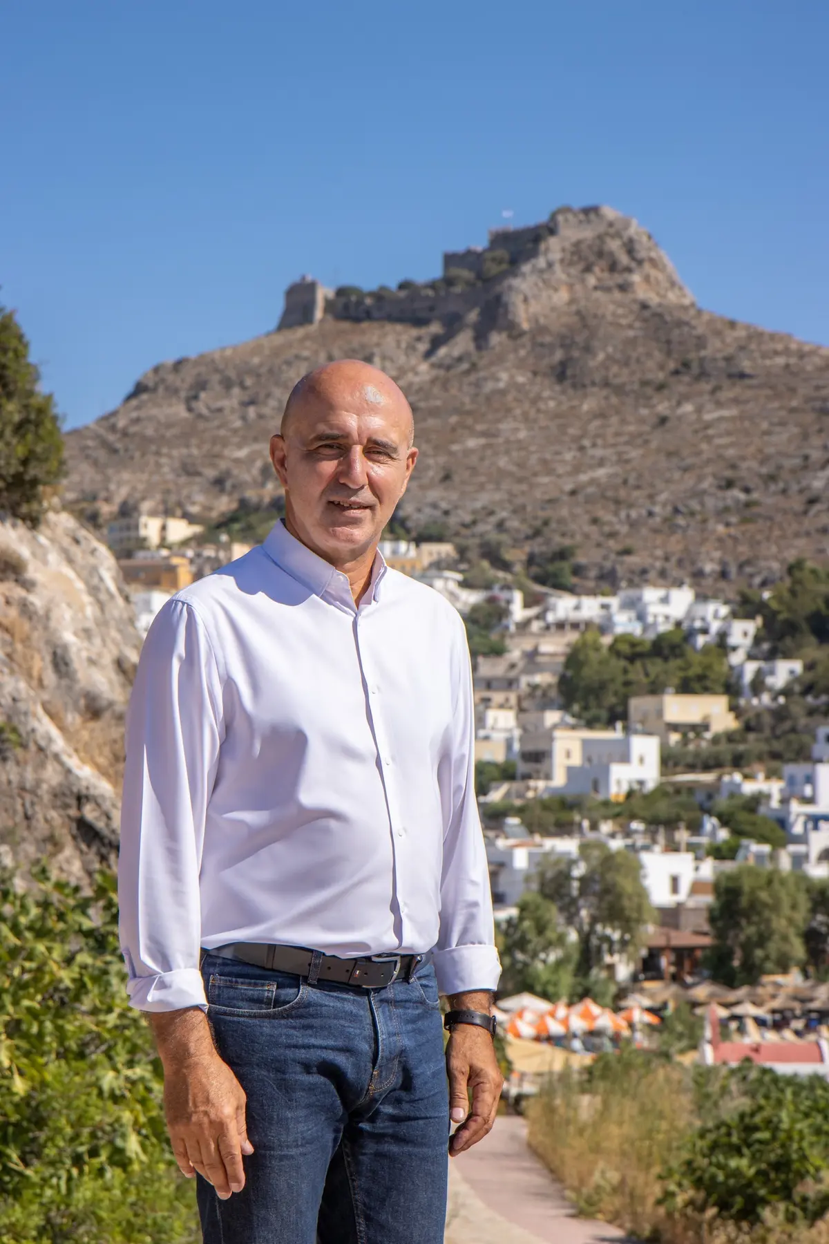 ΠΡΟΣΚΛΗΣΗ ΣΤΑ ΕΓΚΑΙΝΙΑ ΤΟΥ ΕΚΛΟΓΙΚΟΥ ΚΕΝΤΡΟΥ ΤΟΥ ΥΠΟΨΗΦΙΟΥ ΔΗΜΑΡΧΟΥ ΜΙΧΑΛΗ ΚΟΛΙΑ ΜΕ ΤΟ ΣΥΝΔΥΑΣΜΟ “ΛΕΡΟΣ ΜΕ ΟΡΑΜΑ ΚΑΙ ΣΧΕΔΙΟ ΓΙΑ ΟΛΟΥΣ”