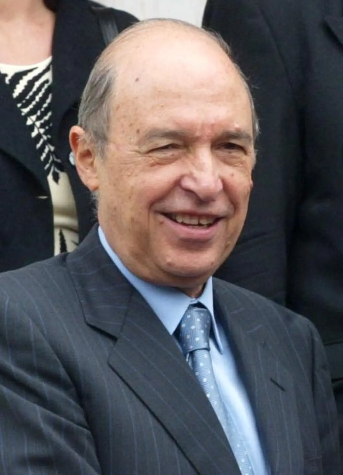 Τετραήμερο εθνικό πένθος για τον Κώστα Σημίτη – Η ένταξη της Ελλάδας στο ευρώ και της Κύπρου στην ΕΕ στις μεγάλες στιγμές της πολιτικής του διαδρομής