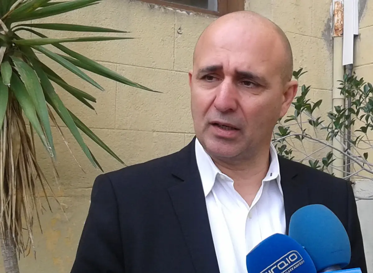 Λέρος: Επίθεση Μιχάλη Κόλια στον Περιφερειάρχη Γιώργο Χατζημάρκο