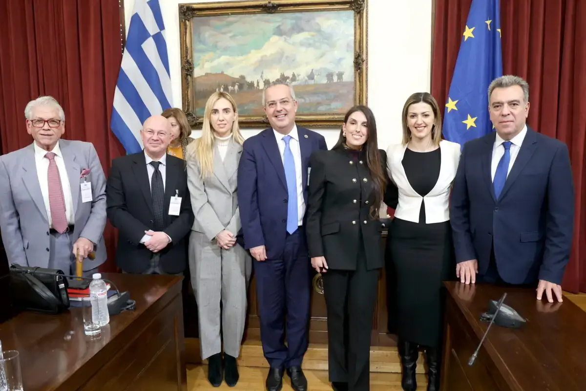 Μάνος Κόνσολας: «Ποιότητα ζωής και δωρεάν προληπτικές εξετάσεις υγείας για τους πολίτες στην ελληνική περιφέρεια»