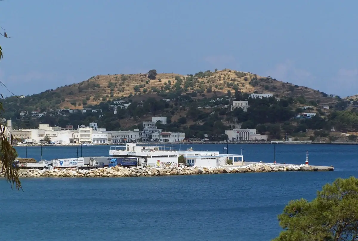 Λέρος: Εγκρίθηκε ο καθορισμός ζώνης λιμένα στον κόλπο Λακκίου