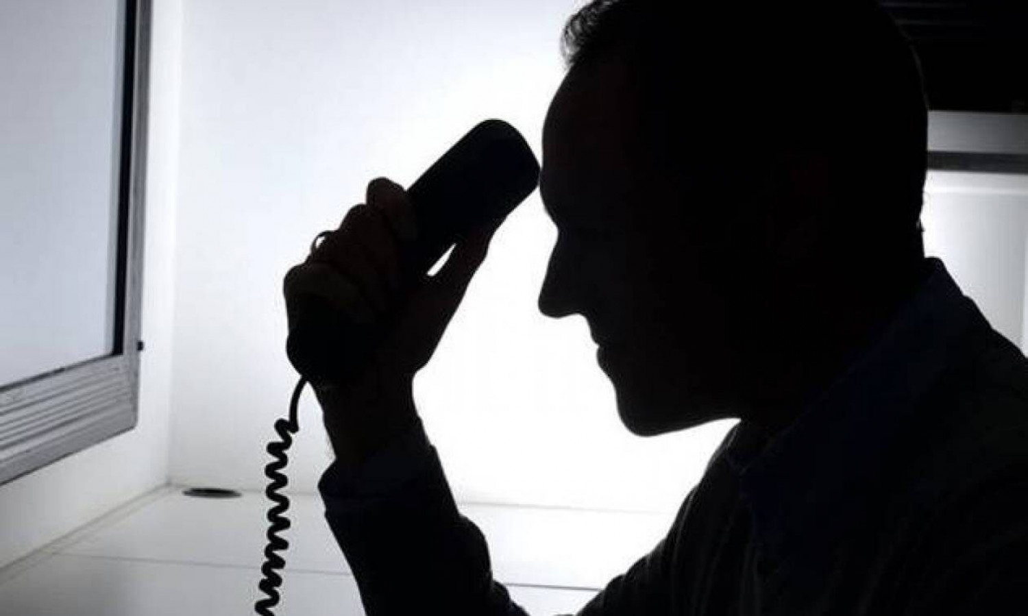Καταγγελίες στη Λέρο για απατεώνες που παριστάνουν τους αστυνομικούς