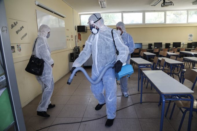 Ρόδος: Ο κορωνοϊός εξαπλώνεται και κλείνει σχολεία! Αλλεπάλληλα κρούσματα σε εκπαιδευτικούς