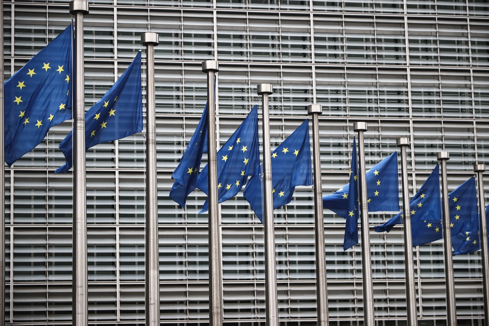 Η συμφωνία Τραμπ–Πούτιν βάζει φωτιά στις σχέσεις με την Ευρώπη
