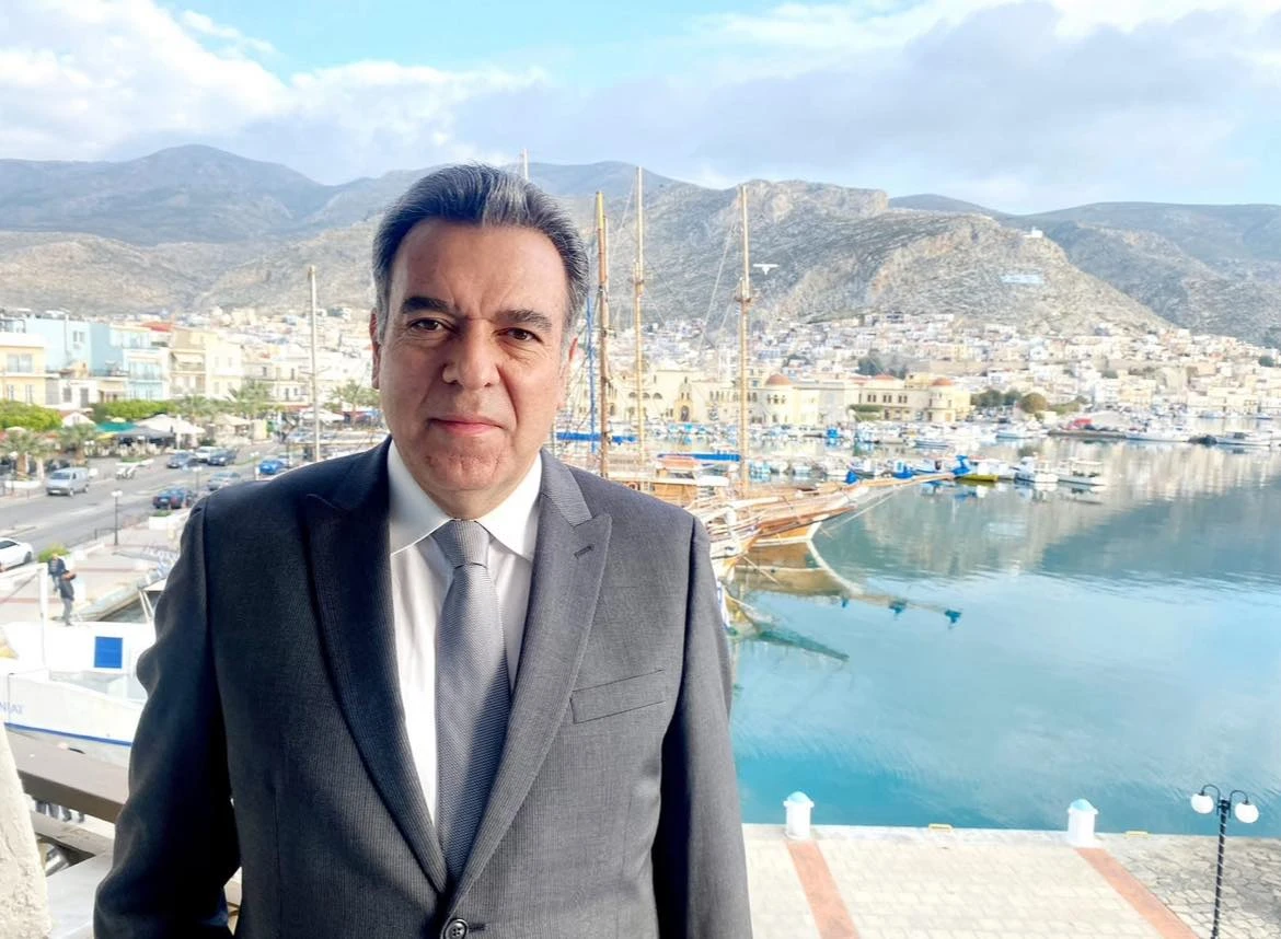 ΜΑΝΟΣ ΚΟΝΣΟΛΑΣ: Μια απάντηση σε όσα ανιστόρητα είπε ο Τούρκος ΥΠΕΞ περί «τουρκικής μειονότητας» στα Δωδεκάνησα