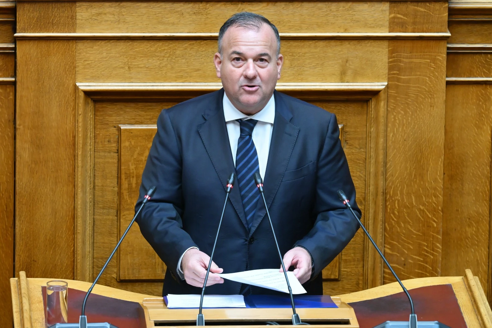 Γιάννης Παππάς στη Βουλή: Παρέμβαση για τον αιγιαλό και τις καθυστερήσεις στις αρχαιολογικές γνωμοδοτήσεις