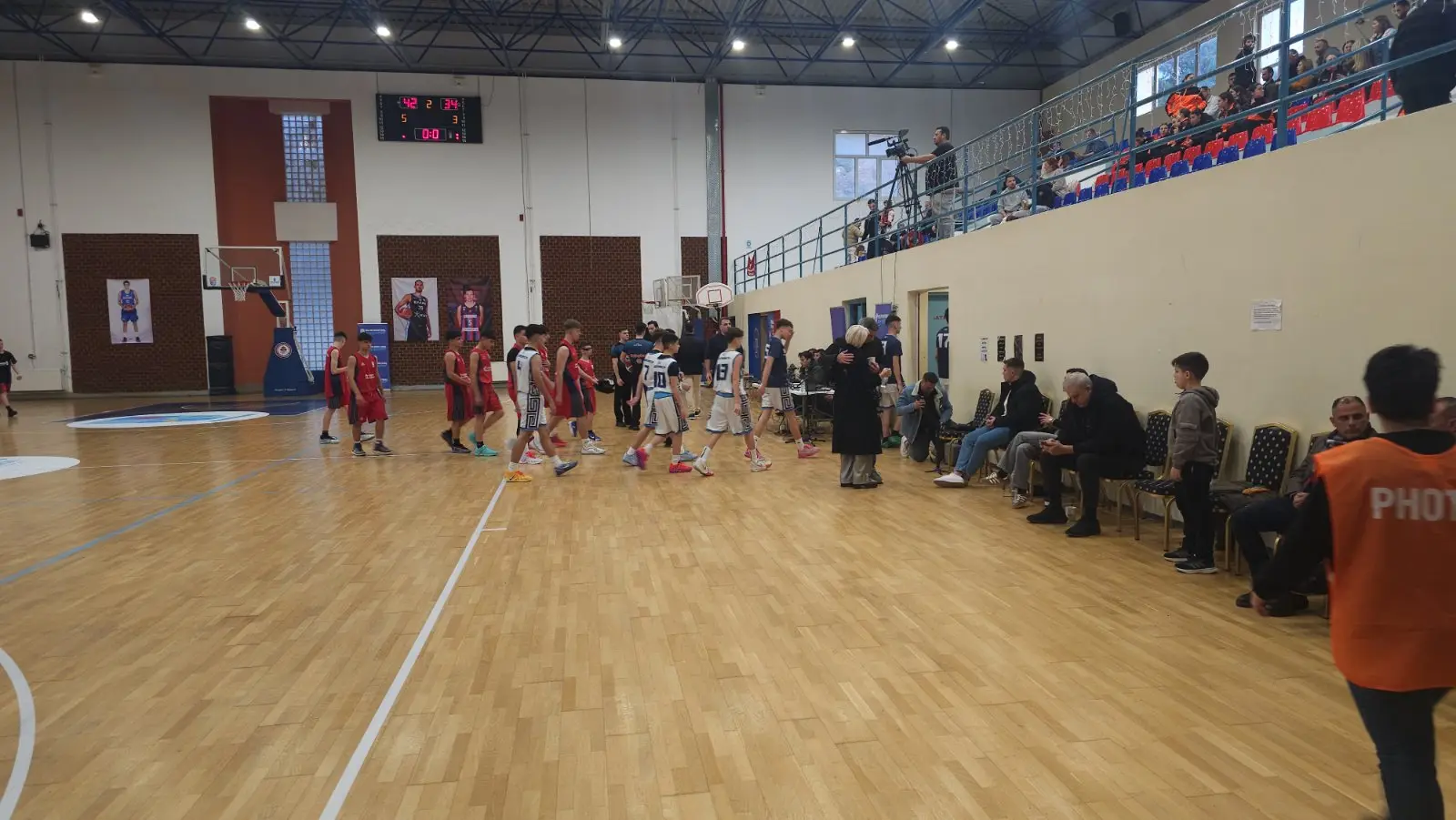 Η Λέρος ζει στον ρυθμό του μπάσκετ με το Τουρνουά Αιγαίου
