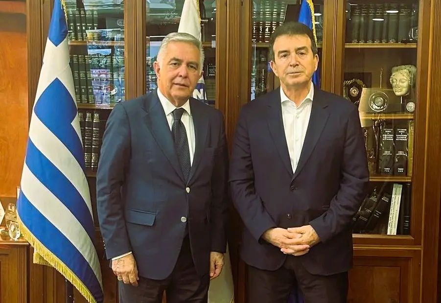 Λέρος: Σκέψεις για μεταστέγαση του Αστυνομικού Τμήματος στο ΠΙΚΠΑ - Συνάντηση του Βασίλη Α. Υψηλάντη με τον Υπουργό Προστασίας του Πολίτη
