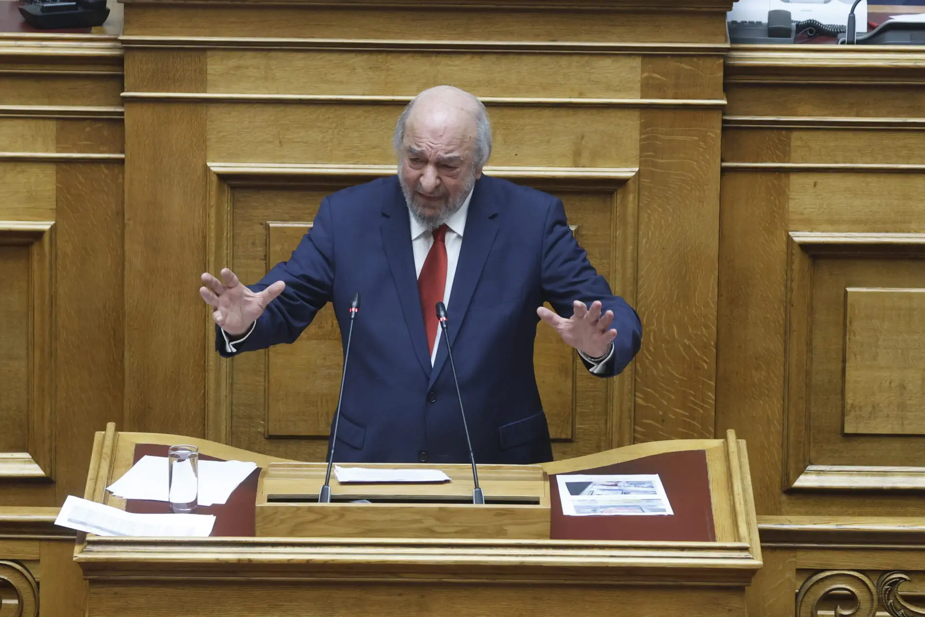 Νικητιάδης για Κάλυμνο στον Υπ. Ναυτιλίας: «Περιμένετε, να κουραστώ; Δε θα κουραστώ να φέρνω τα θέματα της Καλύμνου στη Βουλή»