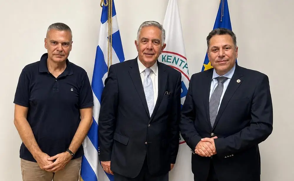 Βασίλης Υψηλάντης: «Παραμένει το ΕΚΑΒ στην Σορωνή» - Στο επίκεντρο της συνάντησης με τον Πρόεδρο του ΕΚΑΒ τα ζητήματα της Δωδεκανήσου