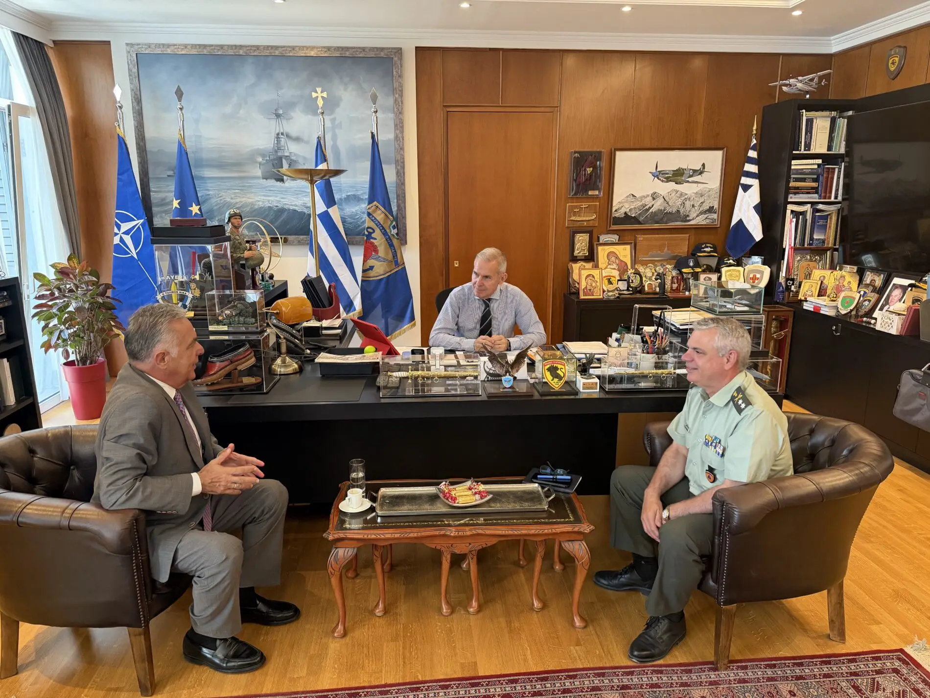 Στο επίκεντρο τα τεχνικά έργα των Ενόπλων Δυνάμεων στα Δωδεκάνησα στη συνάντηση του Βασίλη Υψηλάντη με τον ΥΦΕΘΑ Αθανάσιο Δαβάκη