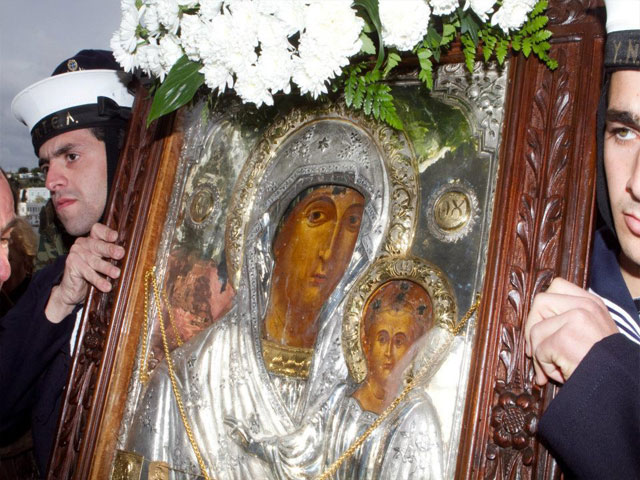 Με λαμπρότητα ο καθαγιασμός των υδάτων στη Λέρο