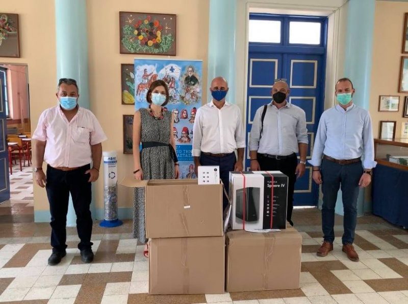 ΕΥΧΑΡΙΣΤΗΡΙΑ ΕΠΙΣΤΟΛΗ ΔΗΜΑΡΧΟΥ ΛΕΡΟΥ ΓΙΑ ΤΗ ΔΩΡΕΑ ΗΛΕΚΤΡΟΝΙΚΩΝ ΥΠΟΛΟΓΙΣΤΩΝ  ΣΕ ΟΛΑ ΤΑ ΔΗΜΟΤΙΚΑ ΣΧΟΛΕΙΑ ΤΟΥ ΝΗΣΙΟΥ
