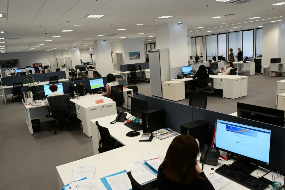 «ΔΕΟΣ»: Η ειδική ομάδα κρούσης στο κυνήγι λαθρεμπορίου – φοροδιαφυγής