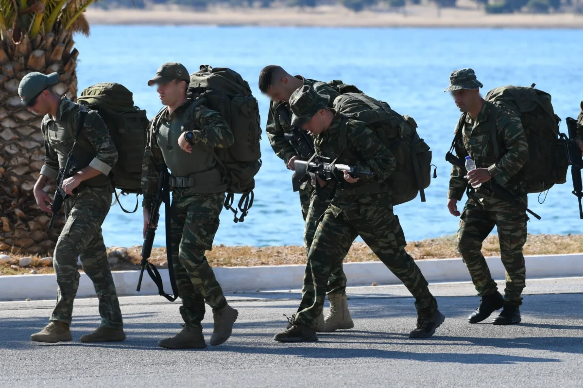 Νέο μισθολόγιο στις Ένοπλες Δυνάμεις – Κ. Μητσοτάκης: Θα δώσουμε σημαντικές αυξήσεις στους ένστολους
