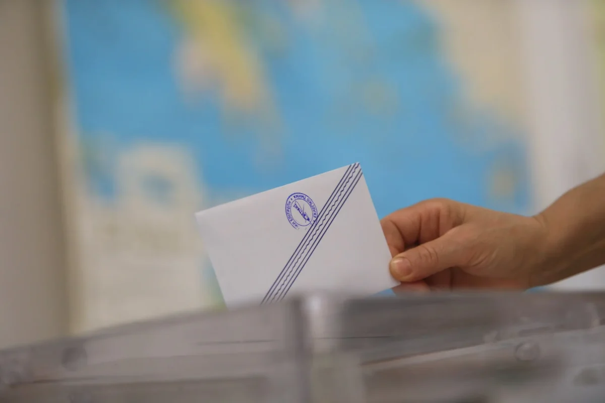 Αυτοδιοικητικές εκλογές: Πώς θα ψηφίζουμε και θα εκλέγουμε Δήμαρχο από τον Α’ γύρο – Ποιες είναι οι αλλαγές στο νέο νομοσχέδιο