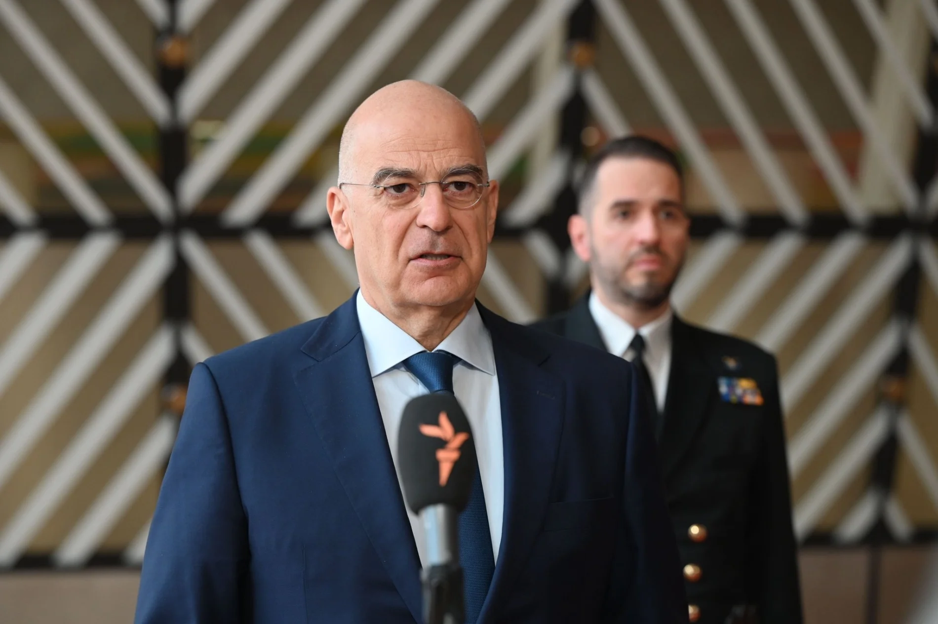 Δένδιας: Διαπραγματεύσεις για 4η Belhara – Προχωρά η προμήθεια δύο φρεγατών Fremm