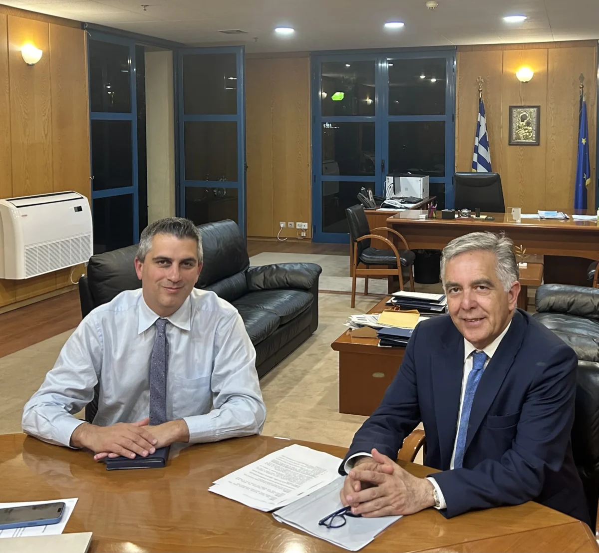 Ο Βασίλης Α. Υψηλάντης με τον Υπουργό Υποδομών Χρήστο Δήμα για τις υποδομές στα Δωδεκάνησα