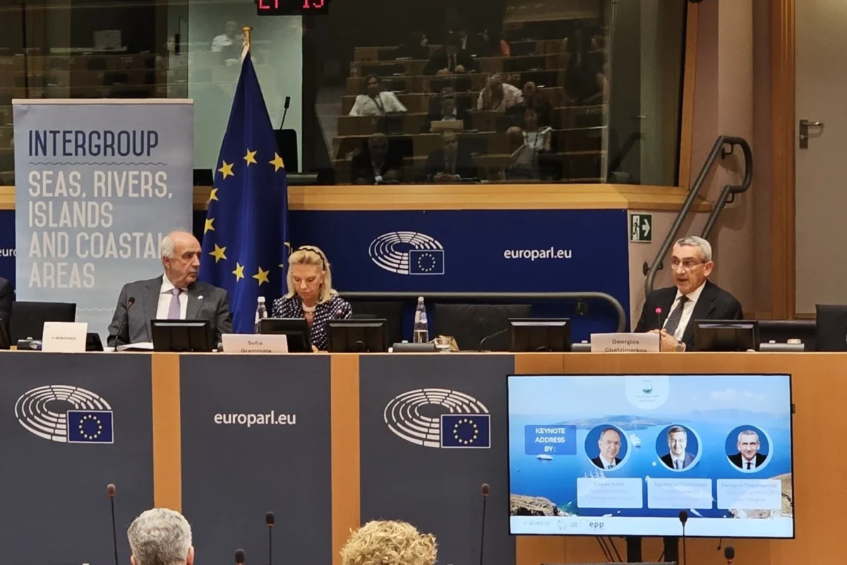 Ο Περιφερειάρχης Ν. Αιγαίου Γιώργος Χατζημάρκος, ομιλητής στο Ευρωπαϊκό Κοινοβούλιο σε εκδήλωση αφιερωμένη  στα ευρωπαϊκά νησιά