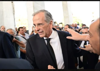 Λέρος: Ο Γιώργος Ζουμπούλης παρών στην πιο δύσκολη στιγμή του Αντώνη Σαμαρά