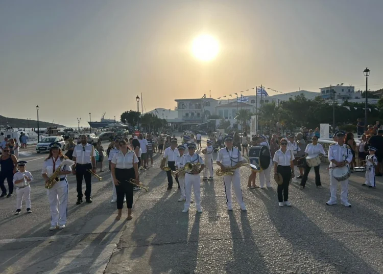 Λέρος: Συμμετοχή της Δημοτικής Φιλαρμονικής στη λιτανεία της Ιεράς Εικόνας της Παναγίας του Χάρου στους Λειψούς