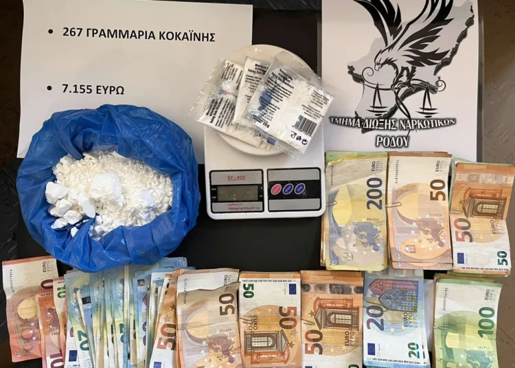 “Ντελίβερι” κοκαΐνης με μηχανάκι έκανε 27χρονος αλλοδαπός στη Σύμη!