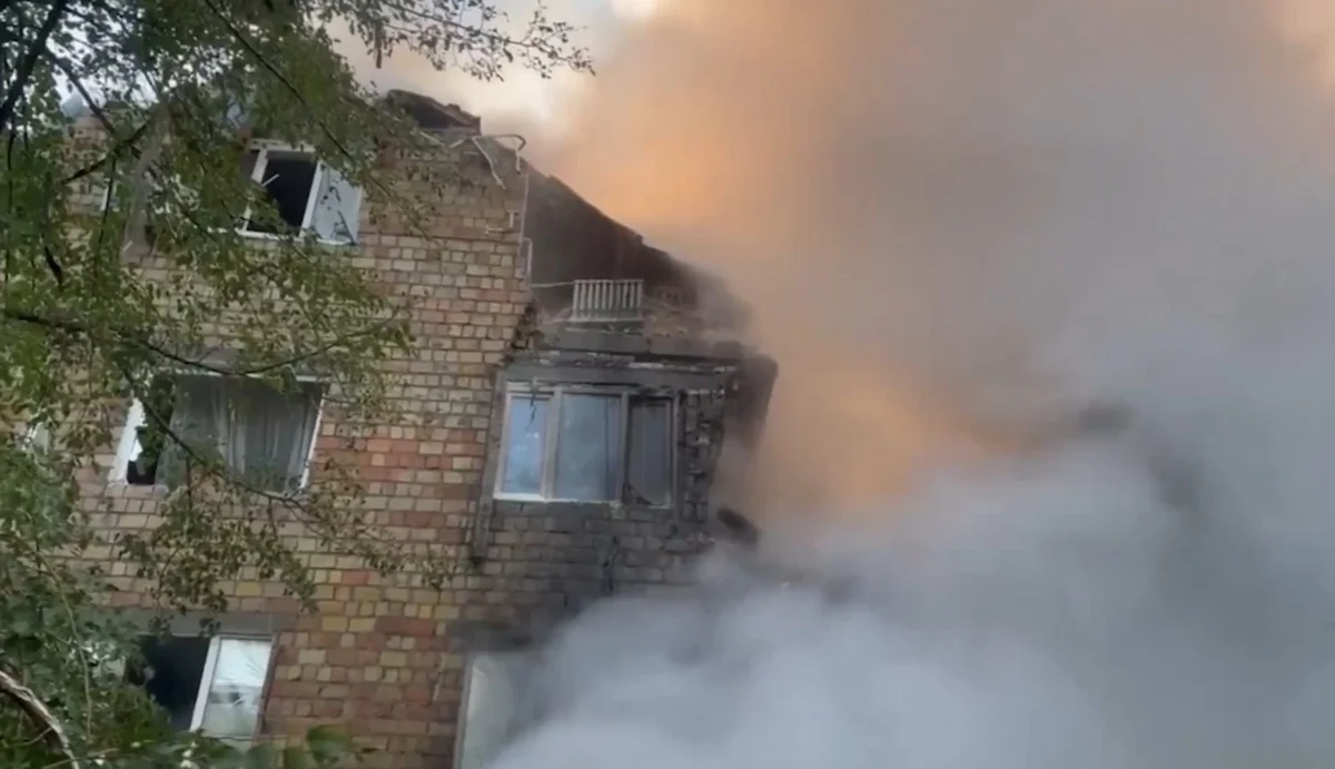 Οργή στην Ευρώπη για το πολύνεκρο ρωσικό χτύπημα στο Κίεβο – 18 νεκροί, ζημιές και στα γραφεία της Ε.Ε.