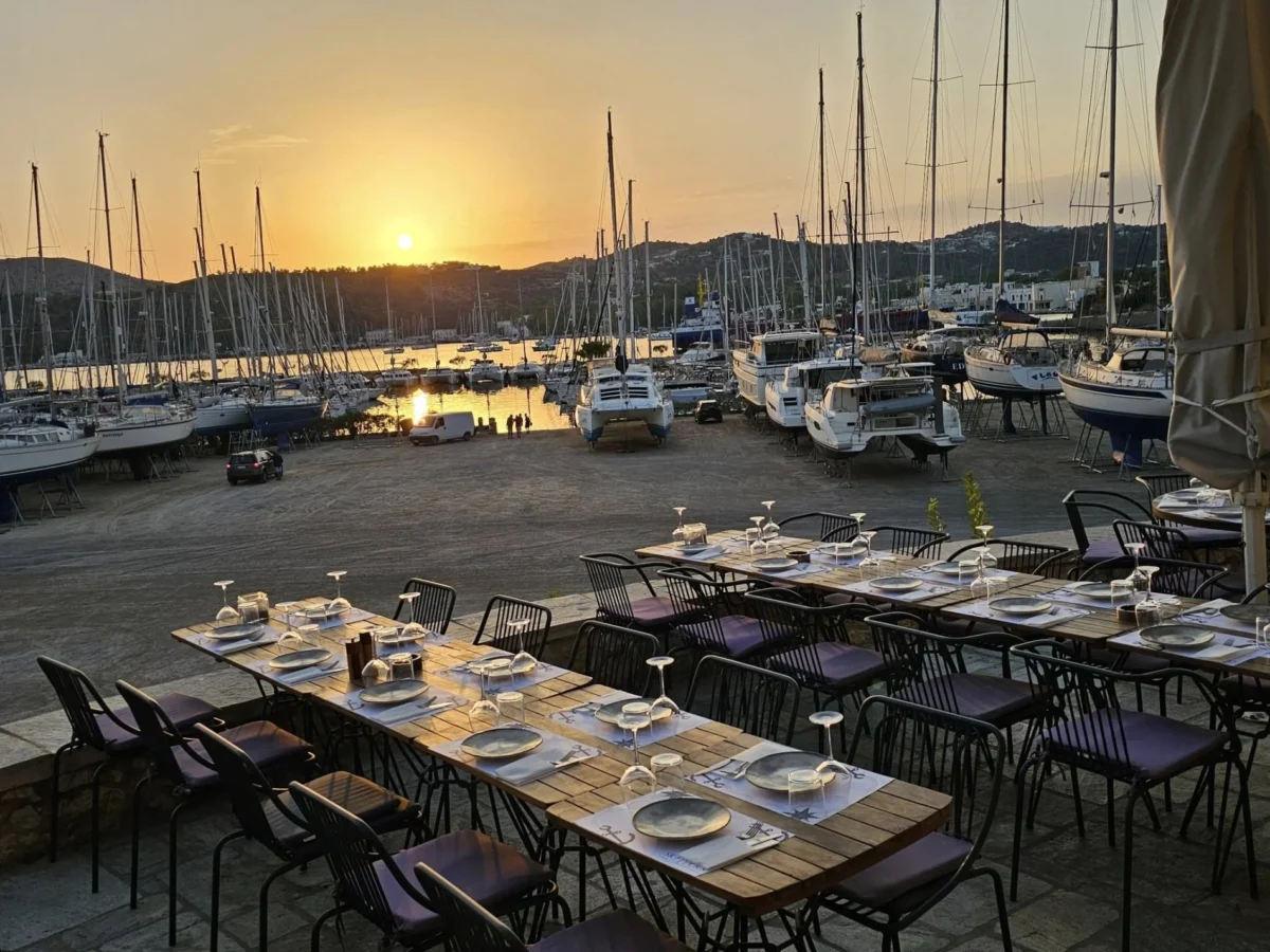 Λέρος: Αφιέρωμα από το ΠΡΩΤΟ ΘΕΜΑ στο Skipper’s και στον chef του, Νίκο Κουλούσια