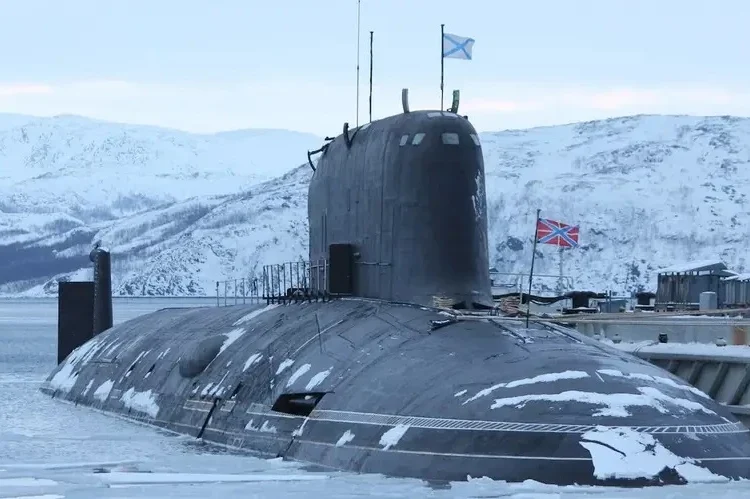 Η Ρωσία εκτόξευσε πύραυλο Kalibr απο πυρηνοκίνητο υποβρύχιο στη θάλασσα του Μπάρεντς