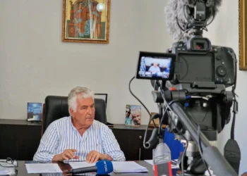 Τ. Κωττάκης στον RV: «Στα social media ο καθένας μπορεί να κάνει μονόλογο. Στις συνεδριάσεις, εκεί που υπάρχουν απαντήσεις, τα πράγματα ξεκαθαρίζουν»