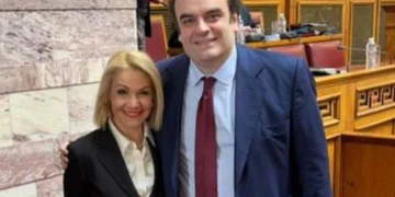 Τη μείωση των συντελεστών βαρύτητας για την παραχώρηση χρήσης αιγιαλών και παραλιών ζήτησε η Μίκα Ιατρίδη από τον Υπουργό Εθνικής Οικονομίας και Οικονομικών, με ερώτηση της στη Βουλή