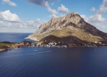 Στην Κάλυμνο η εκπομπή «Όπου Υπάρχει Ελλάδα»