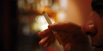 Ε.Ε: Έρχεται «ευρω – φόρος» έως και 3 ευρώ στα τσιγάρα