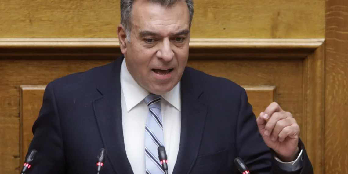 Βουλευτής Δωδεκανήσου Μάνος Κόνσολας