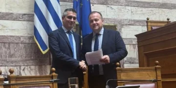 Γιάννης Παππάς: Ψηφίστηκε στη Βουλή, με νομοτεχνικές βελτιώσεις, ο διαχωρισμός των Τμημάτων Υπηρεσιών Επικοινωνιών, Πλοήγησης και Επιτήρησης (CNS) στα Δωδεκάνησα.