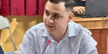 Λέρος: Αίτημα του Νίκου Σπύρου για διαδικτυακή συμμετοχή ή τρίμηνη άδεια από τα καθήκοντά του στο Δημοτικό Συμβούλιο