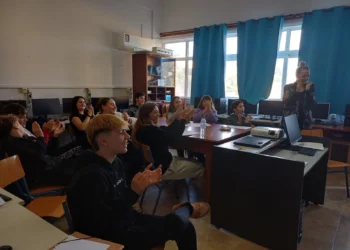 Εκπαιδευτική καινοτομία στη Λέρο: Το Μπελλένειο Γυμνάσιο σε διαδικτυακή διακρατική συνάντηση με την Ιαπωνία