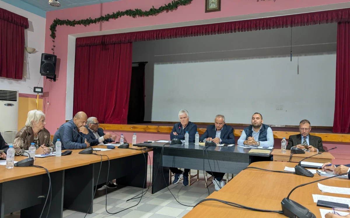 Λέρος: Ένταση, βαριές εκφράσεις και προαναγγελία μηνύσεων στις συνεδριάσεις του Δημοτικού Συμβουλίου