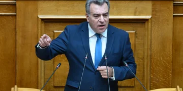 Μάνος Κόνσολας: «Δεν πρέπει να κλείσει αλλά να ενισχυθεί με προσωπικό το Δασονομείο Καρπάθου»