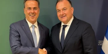 Συνάντηση Γιάννη Παππά με τον Υπουργό ΠΕΝ για Ενέργεια, Περιβάλλον και Υποδομές στα Δωδεκάνησα