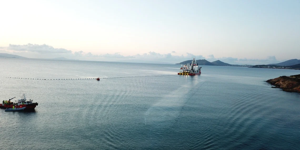 Ο ΑΔΜΗΕ προκηρύσσει τον διαγωνισμό για την ηλεκτρική διασύνδεση Κορίνθου-Κω