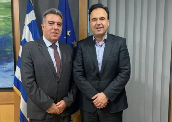 Μάνος Κόνσολας: «Τοποθετούνται αναμεταδότες για ψηφιακό τηλεοπτικό σήμα σε Κάσο, Λειψούς, Τήλο και Χάλκη. Σε νέο διαγωνισμό θα μπουν και αναμεταδότες και σε άλλα νησιά και περιοχές της Δωδεκανήσου»