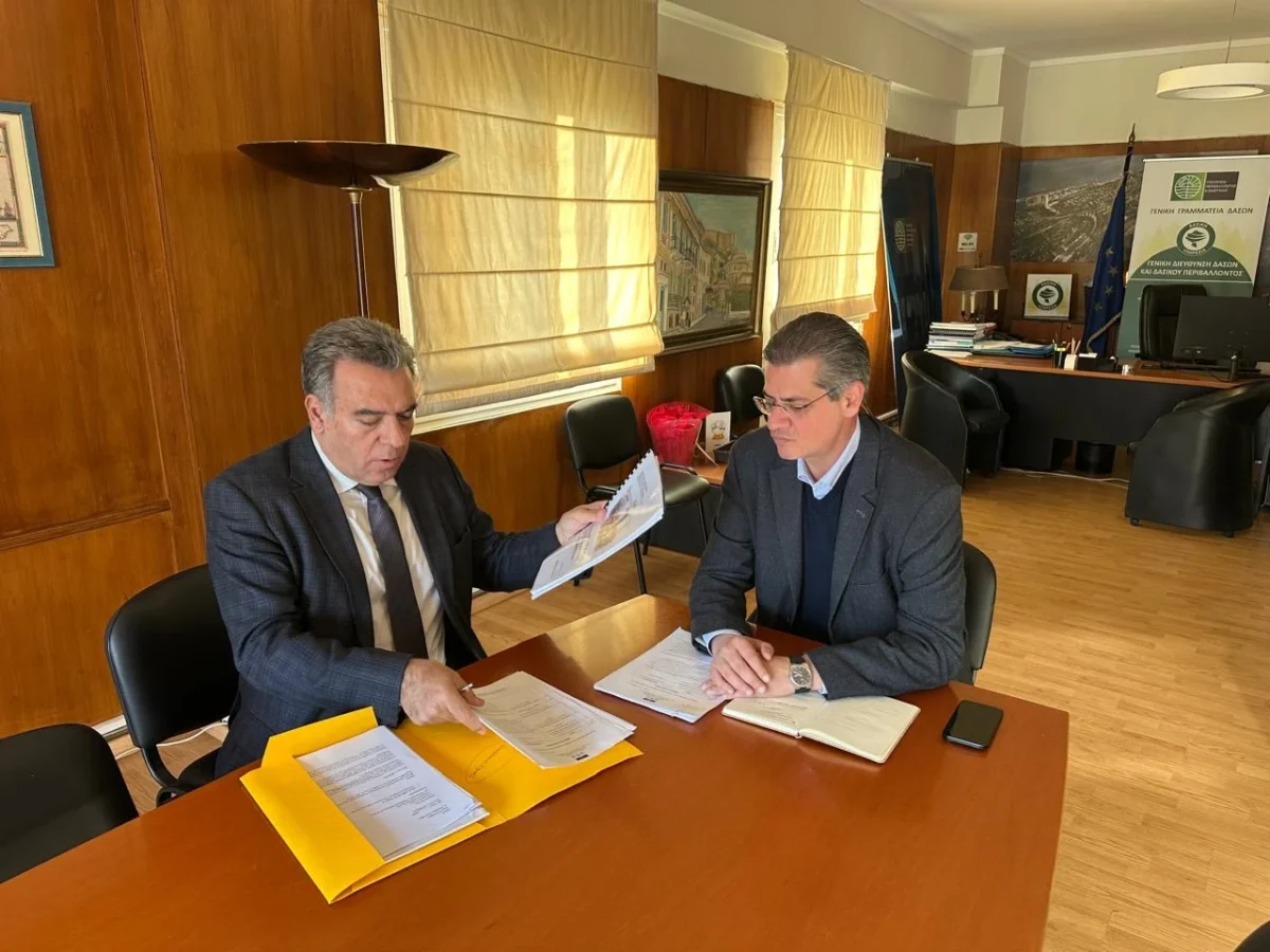 Συνάντηση του Μάνου Κόνσολα με τον Γ.Γ. Δασών για τα έργα αντιπυρικής και αντιπλημμυρικής προστασίας στα Δωδεκάνησα