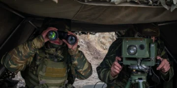 Νομοσχέδιο για τη «νέα εποχή» του Στρατού: Όλες οι αλλαγές σε μισθούς, βαθμολόγιο και αναβολές στις Ένοπλες Δυνάμεις